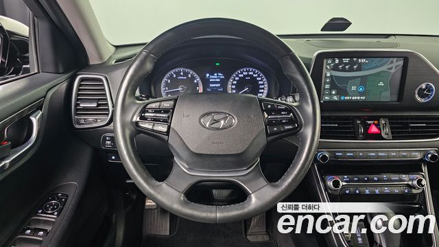 Hyundai Grandeur 2017 — photo 16