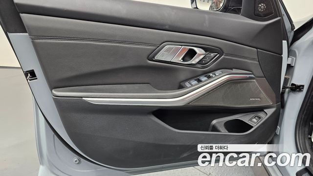 BMW M3 2025 — photo 14