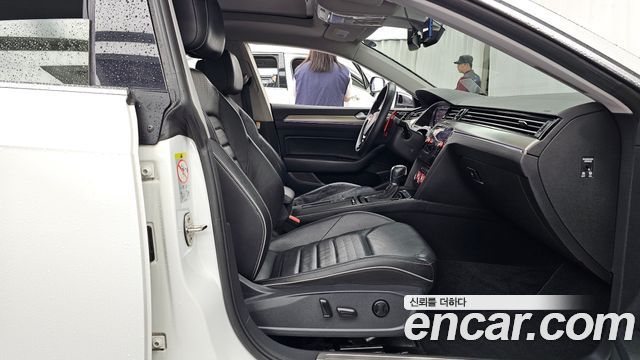 Volkswagen Arteon 2019 — photo 17