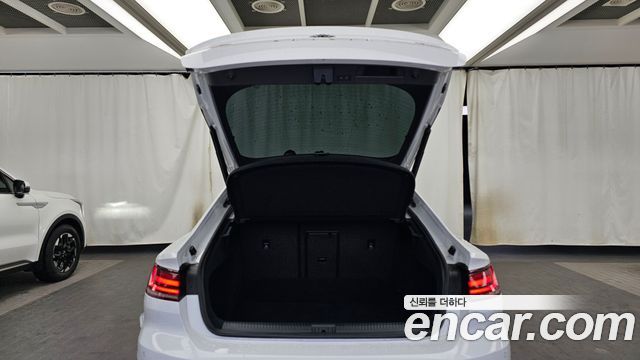 Volkswagen Arteon 2019 — photo 26