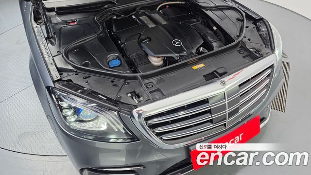 Mercedes-Benz S-Class 2018 — photo 6