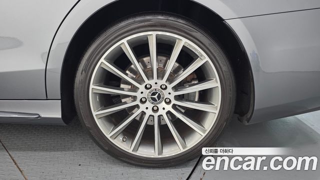 Mercedes-Benz S-Class 2018 — photo 7