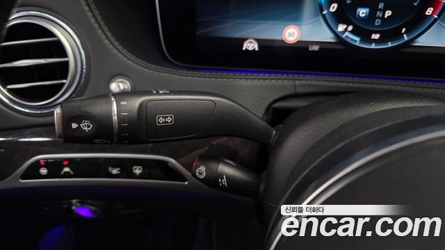 Mercedes-Benz S-Class 2018 — photo 33