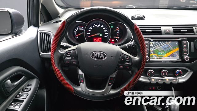 Kia pride 2015 — photo 19