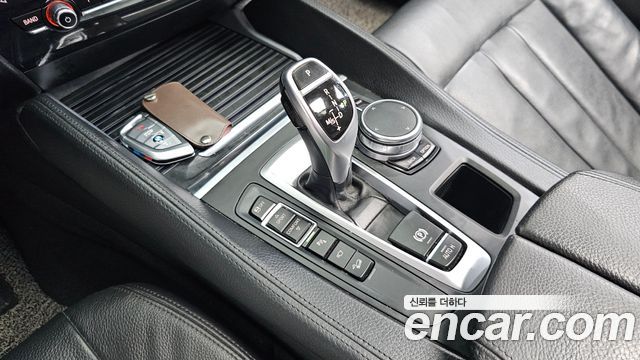 BMW X6 2017 — photo 9