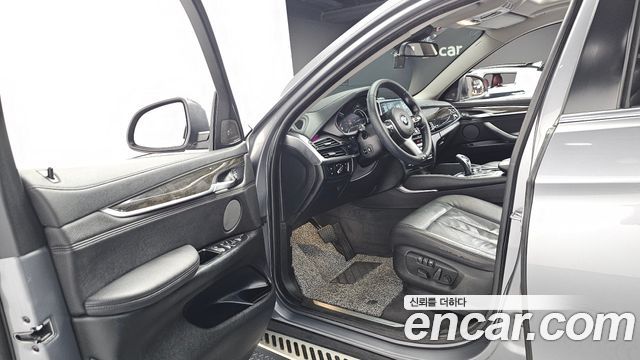 BMW X6 2017 — photo 10