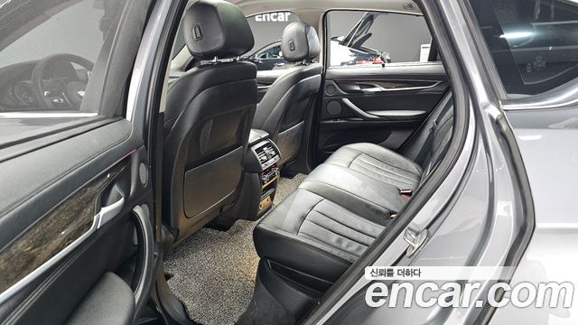 BMW X6 2017 — photo 11