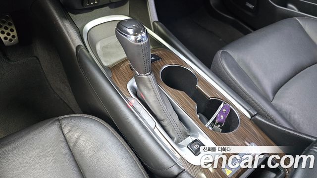 Chevrolet Korea Malibu 2017 — photo 12