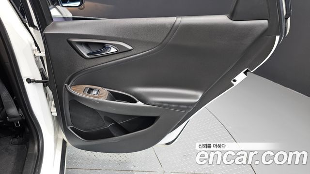 Chevrolet Korea Malibu 2017 — photo 15