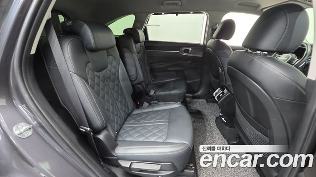 Kia Sorento 2022 — photo 18