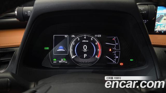 Lexus UX 2019 — photo 11