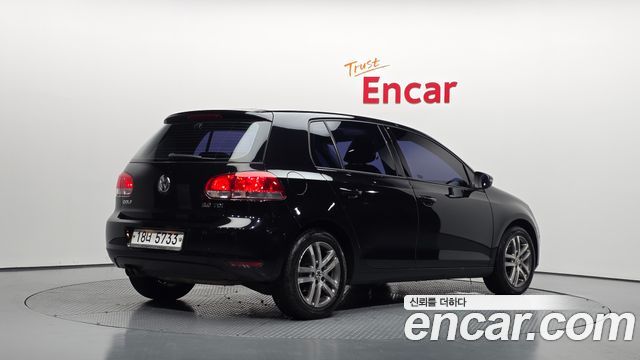 Volkswagen Golf 2010 — photo 2