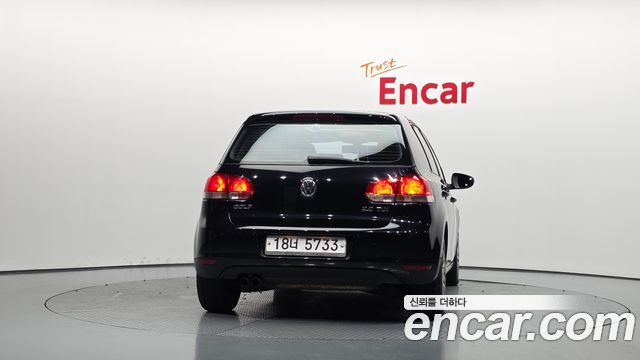 Volkswagen Golf 2010 — photo 4