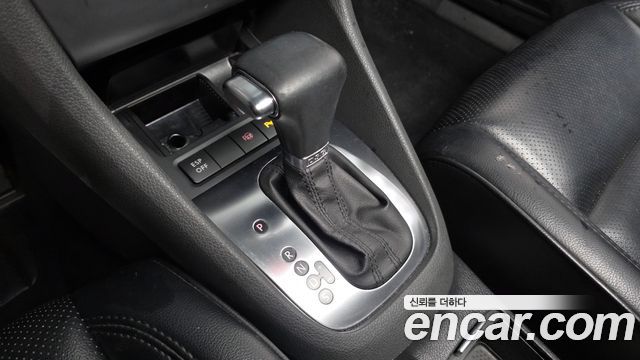 Volkswagen Golf 2010 — photo 9