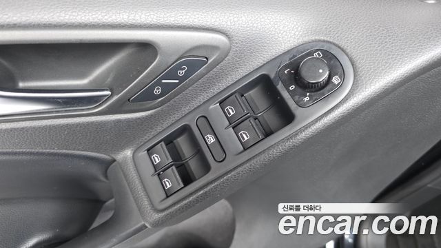 Volkswagen Golf 2010 — photo 15