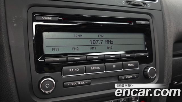 Volkswagen Golf 2010 — photo 16