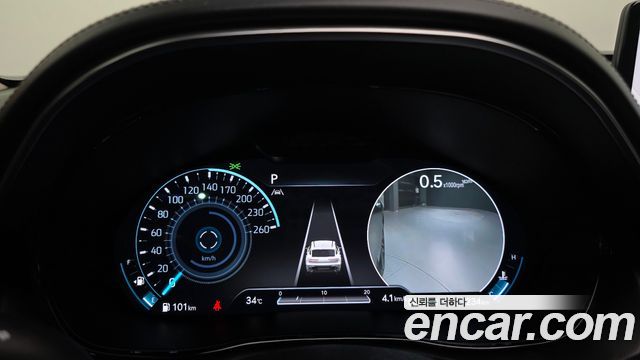 Genesis GV70 2021 — photo 11