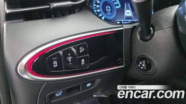 Genesis GV70 2021 — photo 20