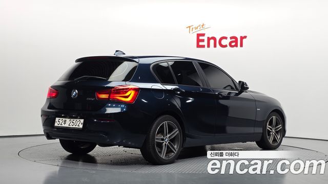 BMW 1-Series 2017 — photo 2