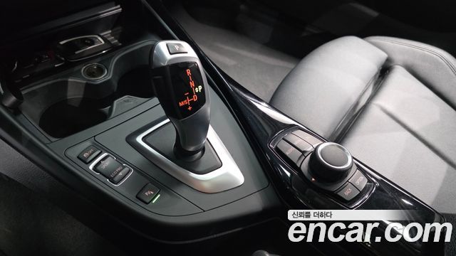 BMW 1-Series 2017 — photo 9