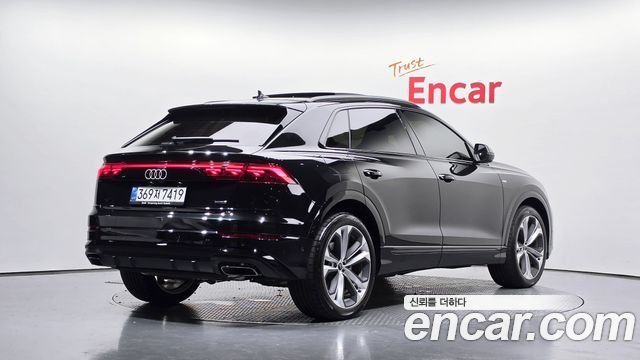 Audi Q8 2026 — photo 2