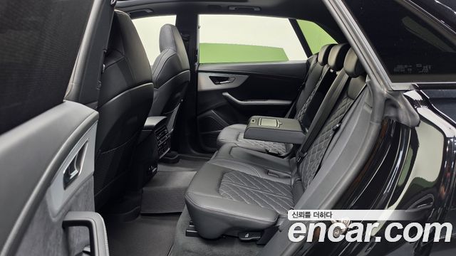Audi Q8 2026 — photo 17