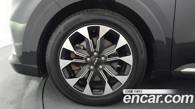 Kia Canival 2022 — photo 5