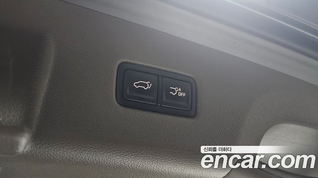 Kia Canival 2022 — photo 24