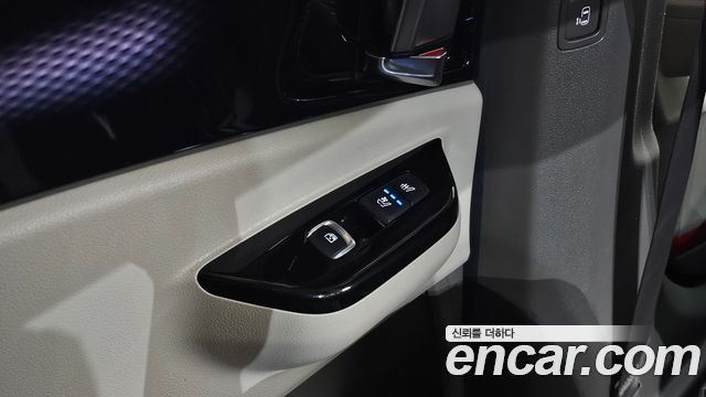 Kia Canival 2022 — photo 29