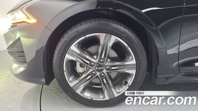 Kia K5 2023 — photo 5