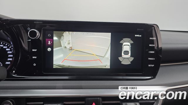 Kia K5 2023 — photo 21