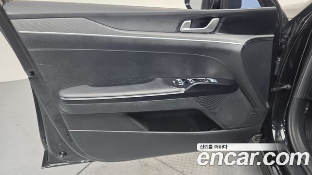 Kia K5 2023 — photo 14