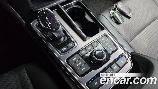 Hyundai Equus 2013 — photo 9