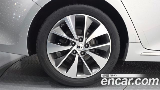 Kia K5 2016 — photo 5