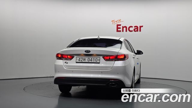 Kia K5 2016 — photo 4