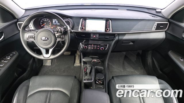 Kia K5 2016 — photo 7