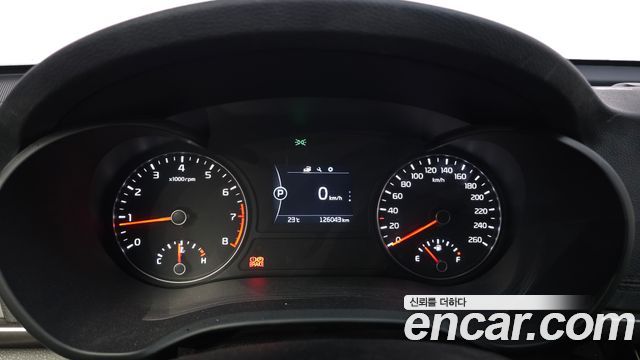 Kia K5 2016 — photo 8