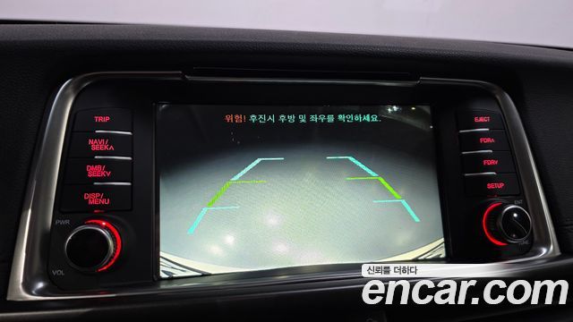 Kia K5 2016 — photo 17