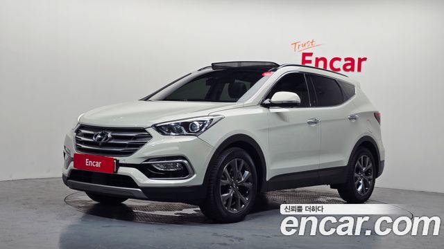 Hyundai Santafe 2016 — photo 1