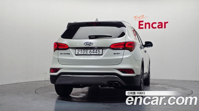 Hyundai Santafe 2016 — photo 4
