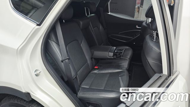 Hyundai Santafe 2016 — photo 17