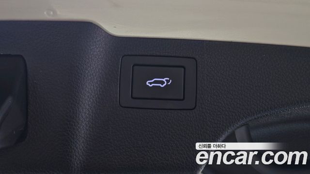 Hyundai Santafe 2016 — photo 23