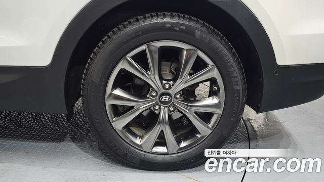 Hyundai Santafe 2016 — photo 7