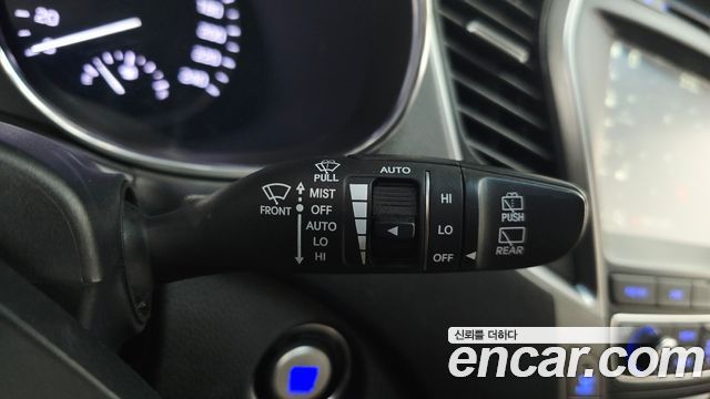 Hyundai Santafe 2016 — photo 30