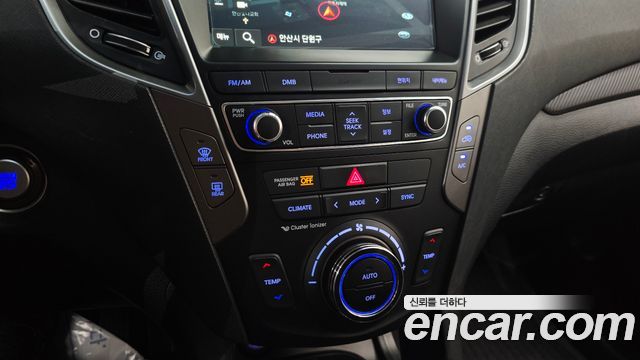 Hyundai Santafe 2016 — photo 31