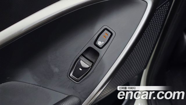 Hyundai Santafe 2016 — photo 34