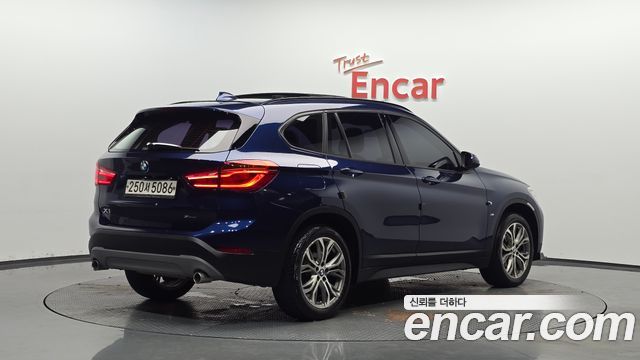 BMW X1 2018 — photo 2