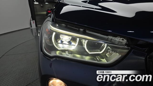 BMW X1 2018 — photo 8