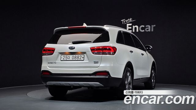 Kia Sorento 2016 — photo 4
