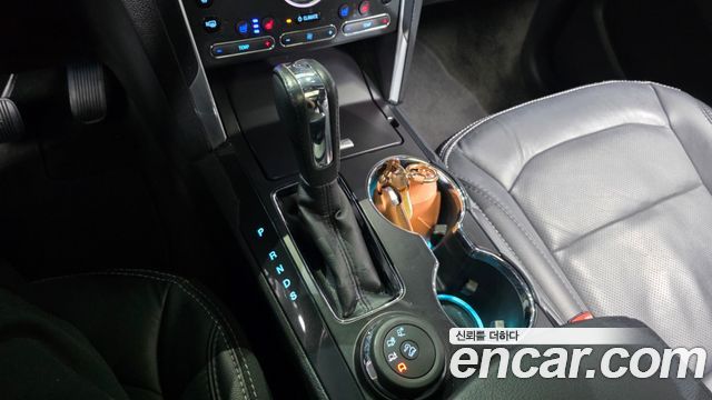 Ford Explorer 2017 — photo 9